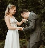 Булчински, официални и шаферски рокли на Paloma Fashion